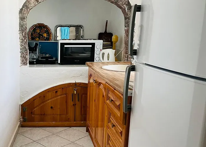 Sunset Queen In Ия