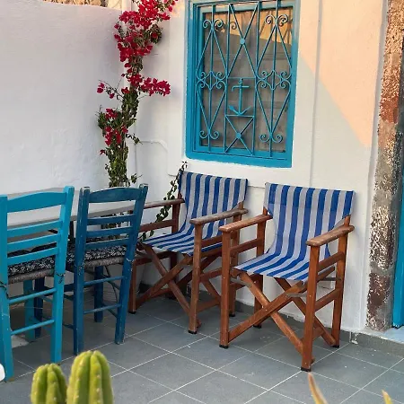 Sunset Queen In * Oia