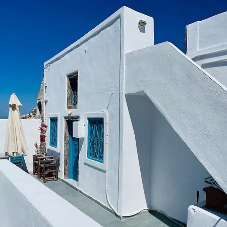 Sunset Queen In * Oia